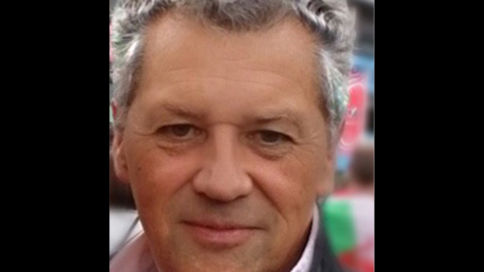 Headshot for Tim Evans-Jones