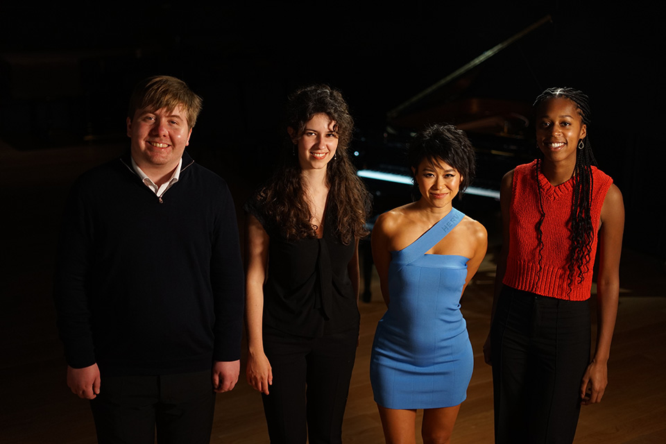 Yuja Wang mentors Royal College of Music pianists in BBC masterclass 